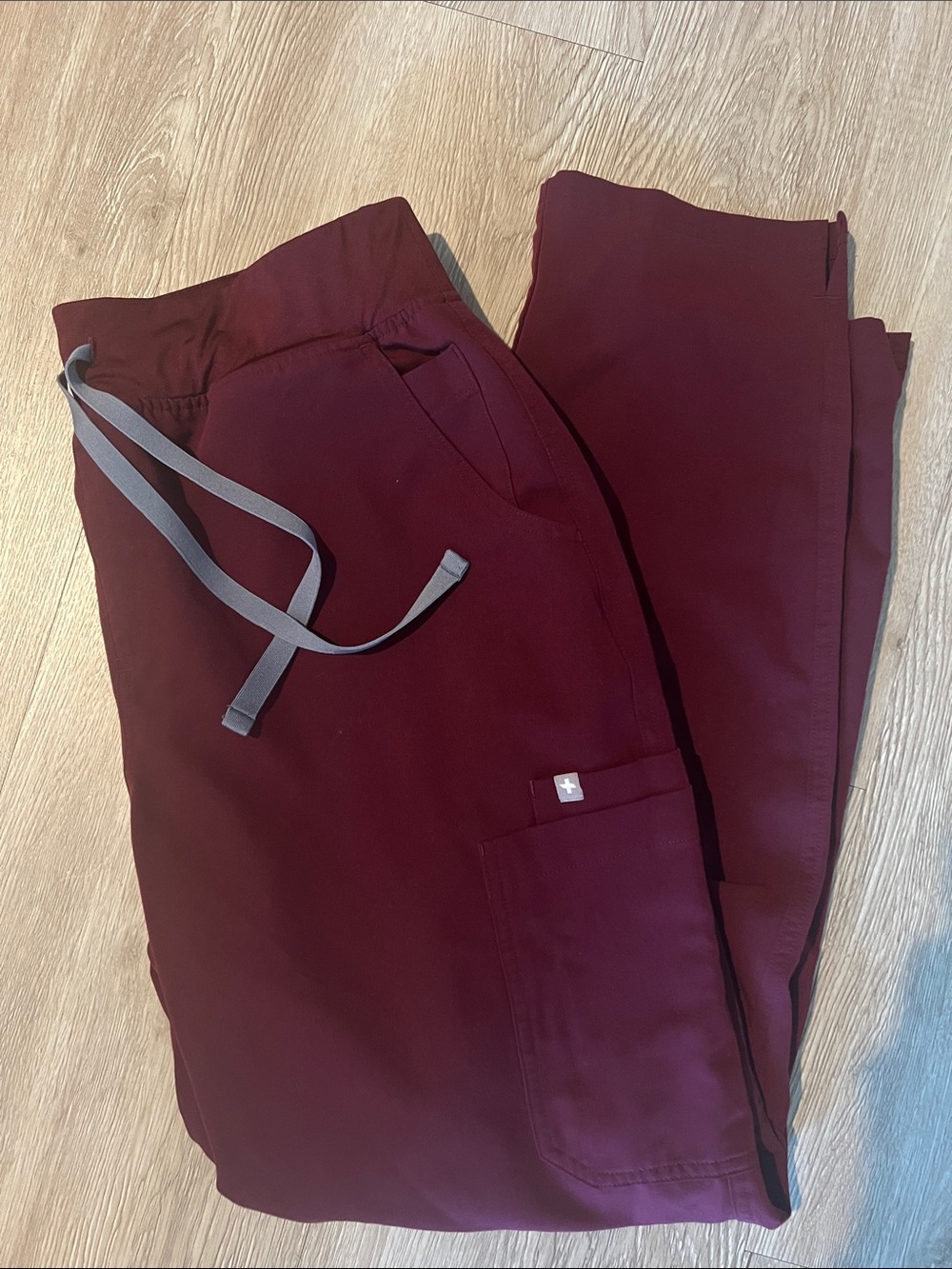 Figs Women’s burgundy XL Yola straight leg scrub pant